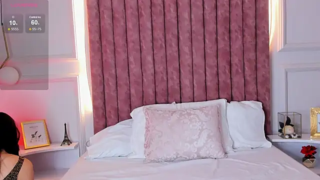 Ashley-White- online show from 01/17/25, 04:39