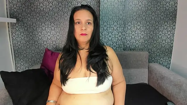 Sharllot bbw online show from 12/06/24, 10:52