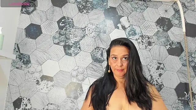 Sharllot bbw online show from 03/21/25, 06:29