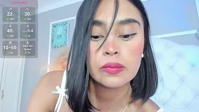 serena jeyms online show from 09/22/25, 07:38