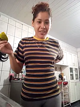 Snapshot of Caccau_scorpion chatting on 02/14/26, 01:52 Caccau scorpion online show from 02/14/26, 01:52
