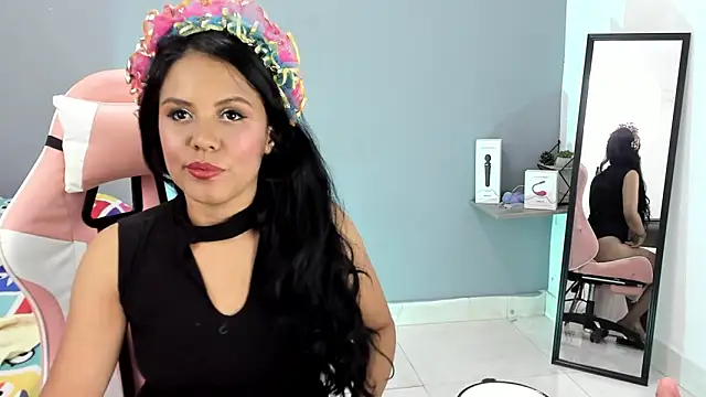nicol jone1 online show from 01/03/25, 01:59