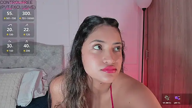 Snapshot of Isa_squirt1 chatting on 10/08/25, 02:42 Isa squirt1 online show from 10/08/25, 02:42