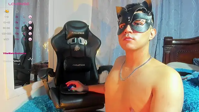 Snapshot of Chris_Maddox chatting on 01/26/25, 05:02 Chris Maddox online show from 01/26/25, 05:02