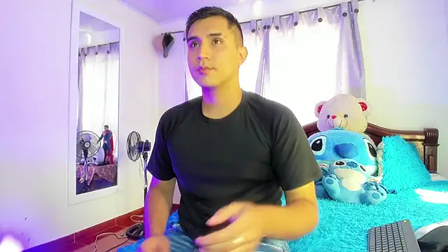 Snapshot of Chris_Maddox chatting on 02/27/25, 09:04 Chris Maddox online show from 02/27/25, 09:04