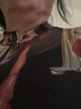 Snapshot of eva_sexx69 chatting on 10/28/25, 12:09 eva sexx69 online show from 10/28/25, 12:09