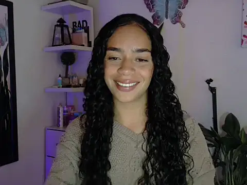 Snapshot of lali2gab chatting on 04/17/26, 10:35 lali2gab online show from 04/17/26, 10:35