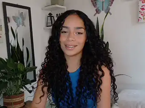 Snapshot of lali2gab chatting on 05/01/26, 10:25 lali2gab online show from 05/01/26, 10:25