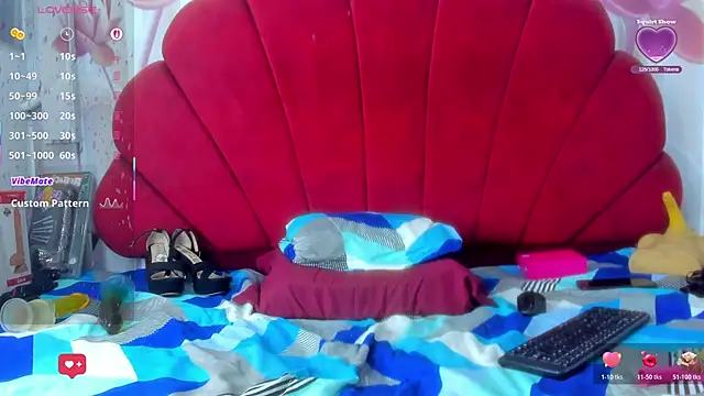 Eva Goddes online show from 05/27/26, 01:57