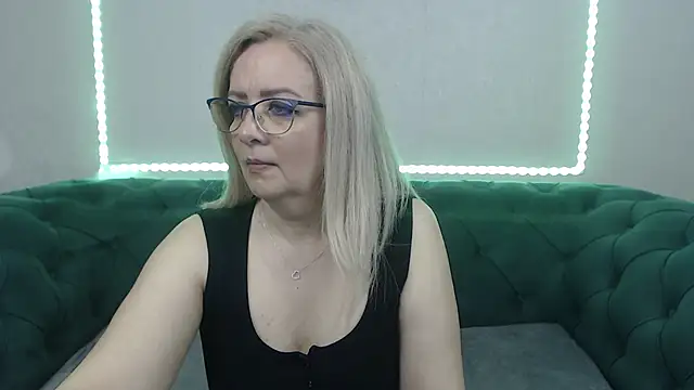 IvanaCharm online show from 03/15/26, 04:07
