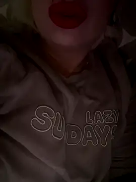 luna 14 online show from 11/24/25, 08:47