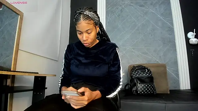 Snapshot of YummyDuooo chatting on 01/09/26, 11:02 YummyDuooo online show from 01/09/26, 11:02