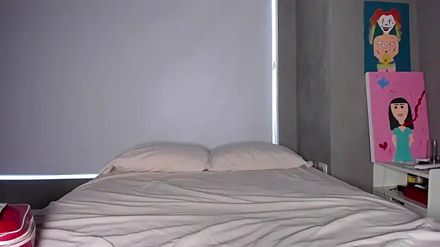 Snapshot of azumi_cutiepie_ chatting on 09/15/25, 02:39 azumi cutiepie online show from 09/15/25, 02:39