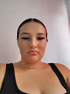 Snapshot of Celeste_camila18 chatting on 09/17/25, 07:48 Celeste camila18 online show from 09/17/25, 07:48