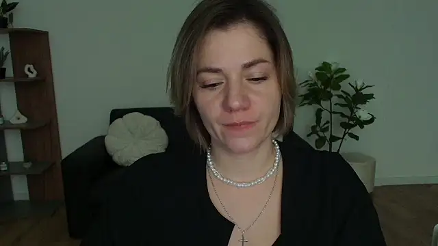 MariaSttone online show from 12/04/24, 03:54