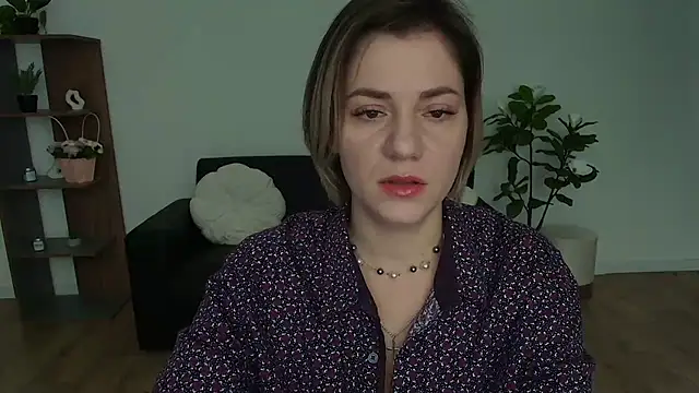 MariaSttone online show from 12/05/24, 09:17