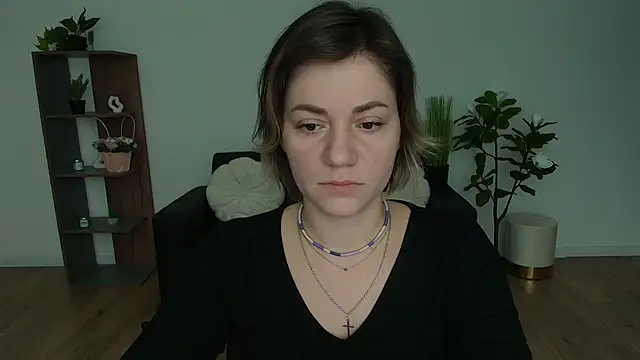 MariaSttone online show from 12/11/24, 09:09