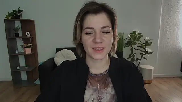 MariaSttone online show from 12/19/24, 12:12