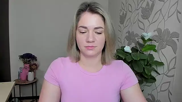 MariaSttone online show from 10/01/25, 12:55