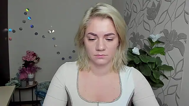 MariaSttone online show from 12/03/25, 11:30