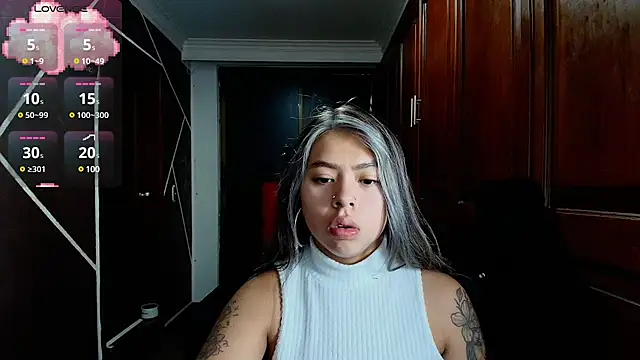 AntonellaRosee  online show from 03/22/25, 11:53