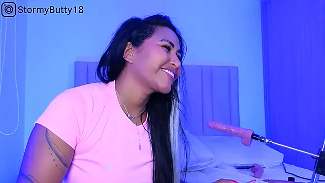 StormyButty18 online show from 01/08/25, 04:23