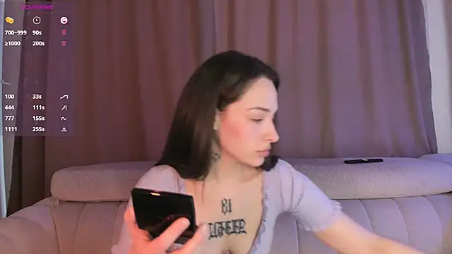 Snapshot of MonicaRocket chatting on 02/25/25, 02:00 MonicaRocket online show from 02/25/25, 02:00
