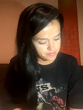 English-Chloe96 online show from 12/06/24, 12:05