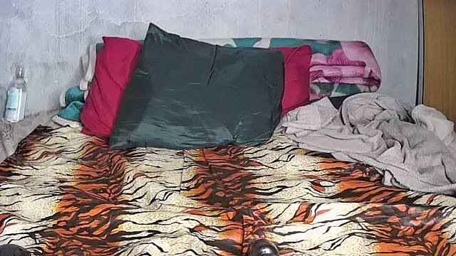 Snapshot of Sexyebonyxxx87 chatting on 10/18/25, 07:14 Sexyebonyxxx87 online show from 10/18/25, 07:14