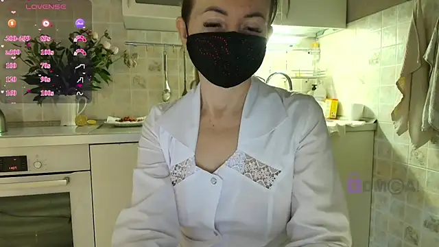 MilfeaN online show from 06/17/26, 08:39