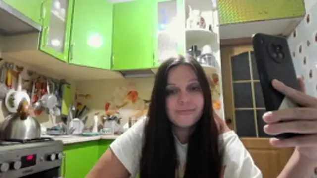 CatMelissa online show from 10/28/25, 10:01