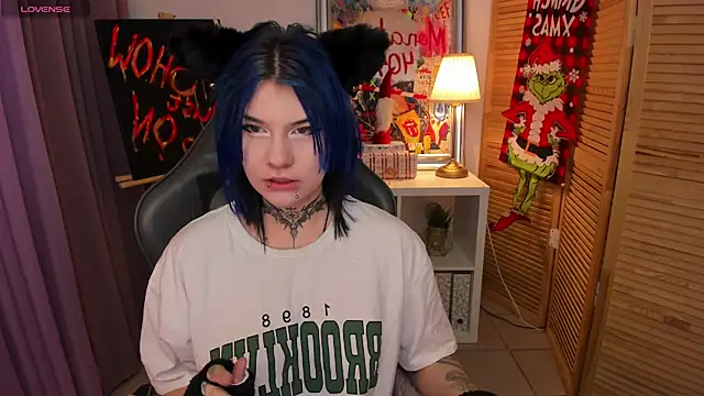 mekurisu online show from 12/16/24, 01:42