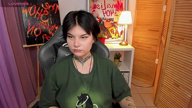 mekurisu online show from 01/26/25, 10:23