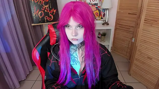 Snapshot of mekurisu chatting on 11/04/25, 08:24 mekurisu online show from 11/04/25, 08:24