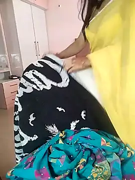 karishma online show from 12/11/24, 04:28
