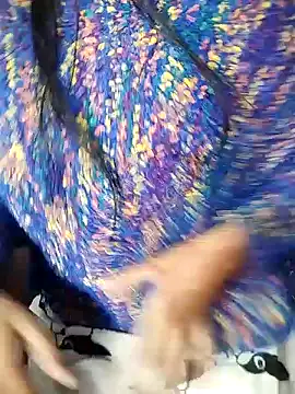 karishma online show from 12/13/24, 12:09