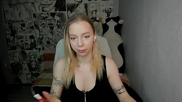 Martha Cameron online show from 02/03/25, 08:57