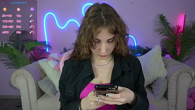 JennyyLuv online show from 01/09/25, 07:50