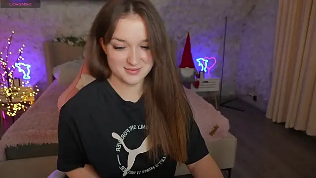 DonnaLustt online show from 01/01/25, 08:26