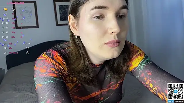 Maria Bowie online show from 12/19/24, 12:23