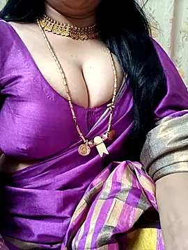 Snapshot of amala_ss chatting on 11/03/25, 02:51 amala ss online show from 11/03/25, 02:51