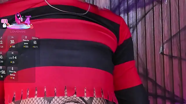 Snapshot of AndyBlake_ chatting on 10/15/25, 03:28 AndyBlake  online show from 10/15/25, 03:28