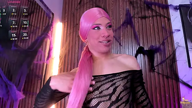 Snapshot of AndyBlake_ chatting on 10/22/25, 03:07 AndyBlake  online show from 10/22/25, 03:07