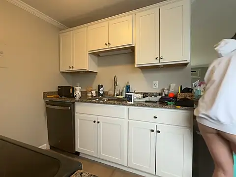 MissSwitch online show from 03/09/25, 01:26