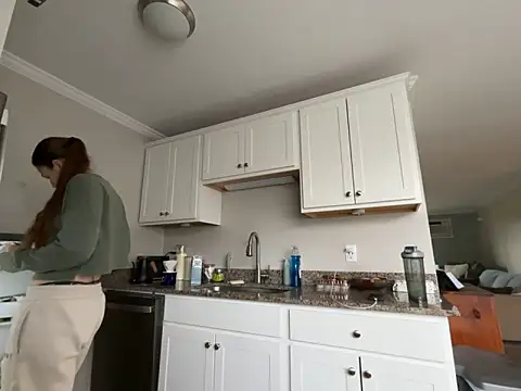 MissSwitch online show from 03/21/25, 12:50