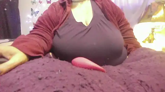 Snapshot of Alli_Kat chatting on 01/31/25, 08:54 Alli Kat online show from 01/31/25, 08:54