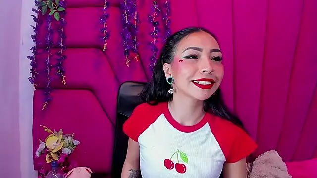 nathalia pink online show from 06/30/26, 01:23