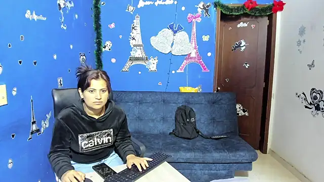 Snapshot of Luna_Star_Sl chatting on 01/23/25, 12:19 Luna Star Sl online show from 01/23/25, 12:19