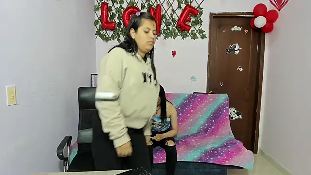 Snapshot of Luna_Star_Sl chatting on 03/07/25, 12:12 Luna Star Sl online show from 03/07/25, 12:12