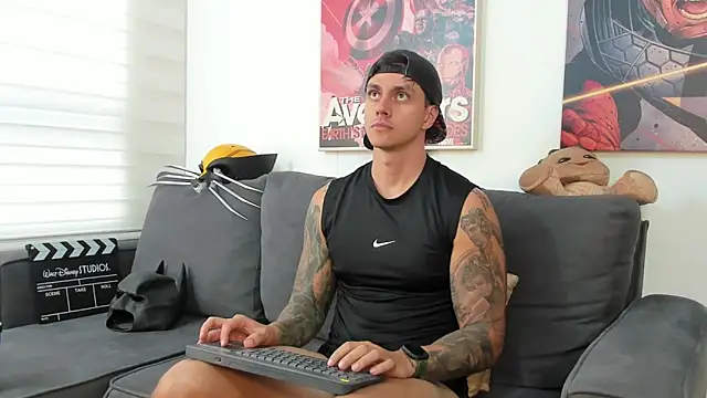 JeanBroc online show from 11/22/25, 09:58